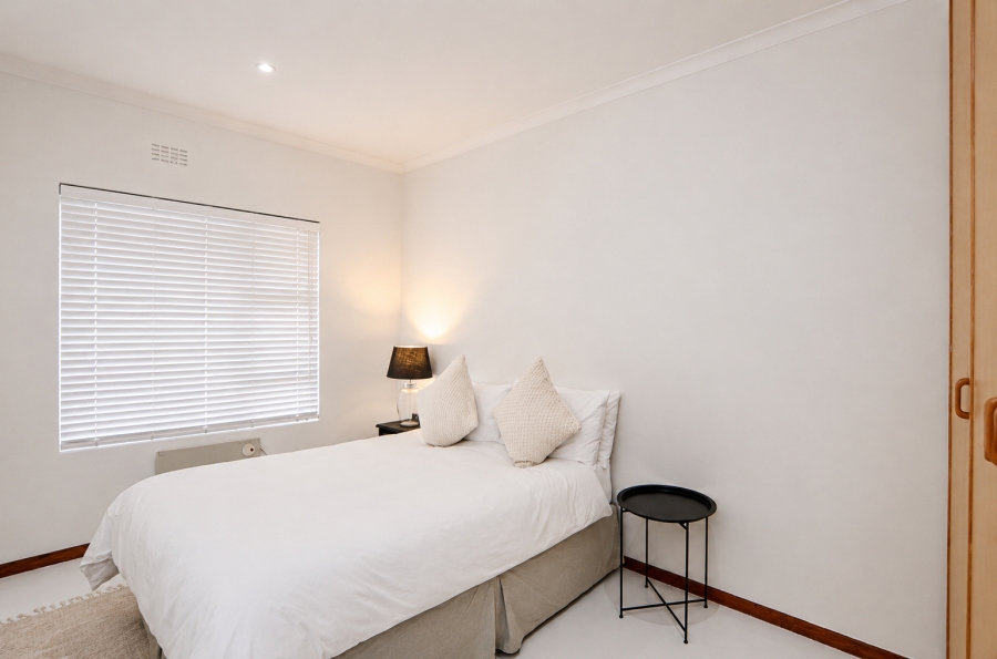 4 Bedroom Property for Sale in Yzerfontein Western Cape